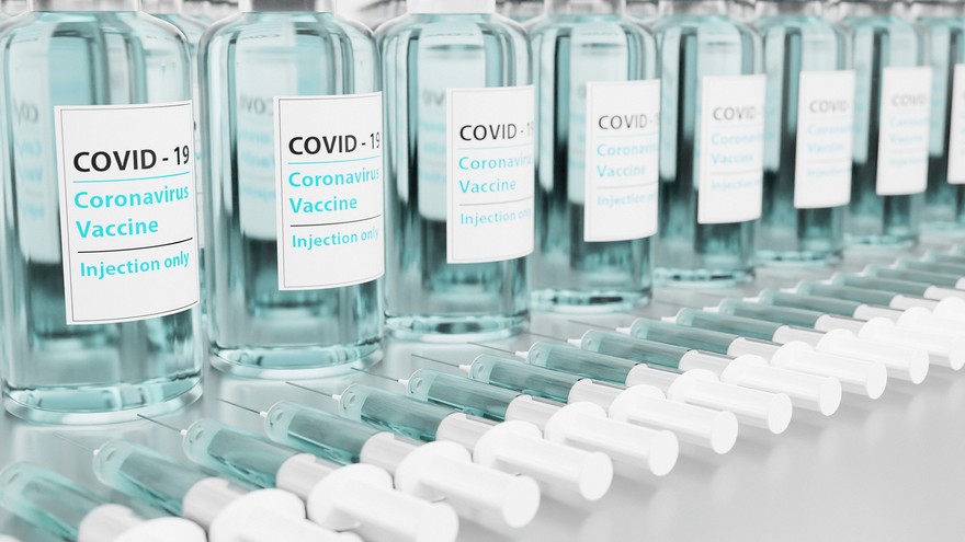 Covid: “Non vaccinati 11 volte più a rischio con variante Delta