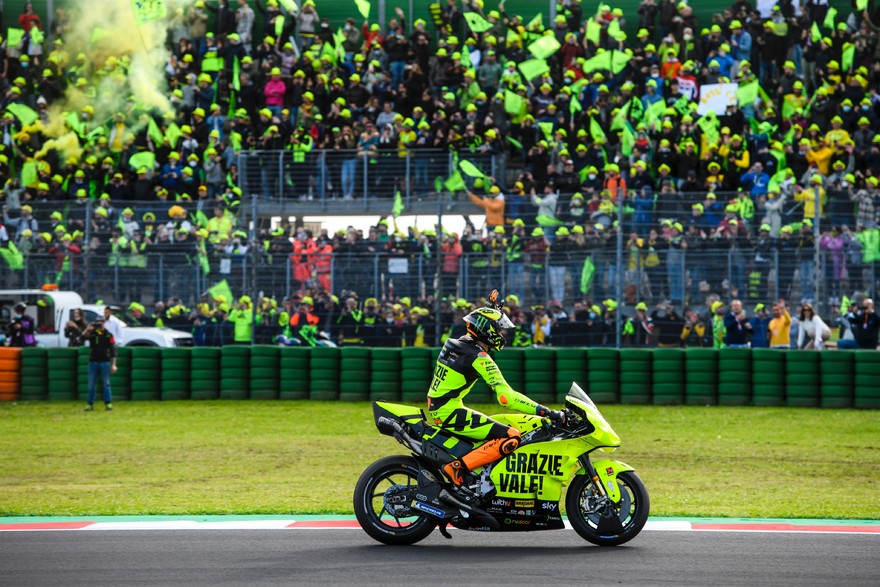 Moto GP, Rossi saluta: 'È stato emozionante'