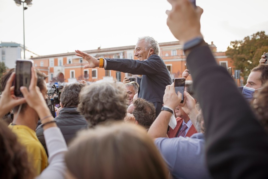 Tutti insieme appassionatamente. Il caso politico di Latina 