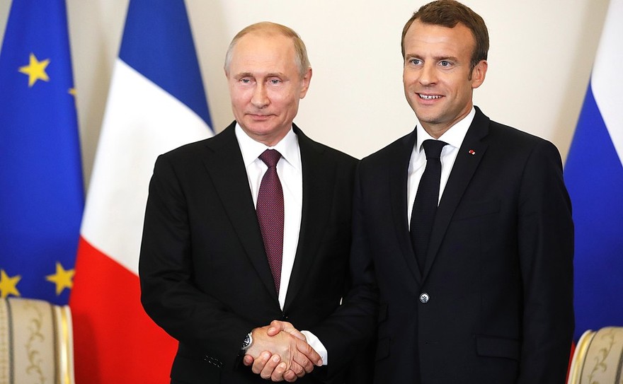 Crisi Bielorussia-UE: appello di Macron a Putin