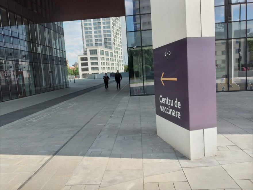 Covid, Romania: cadaveri nei corridoi degli ospedali