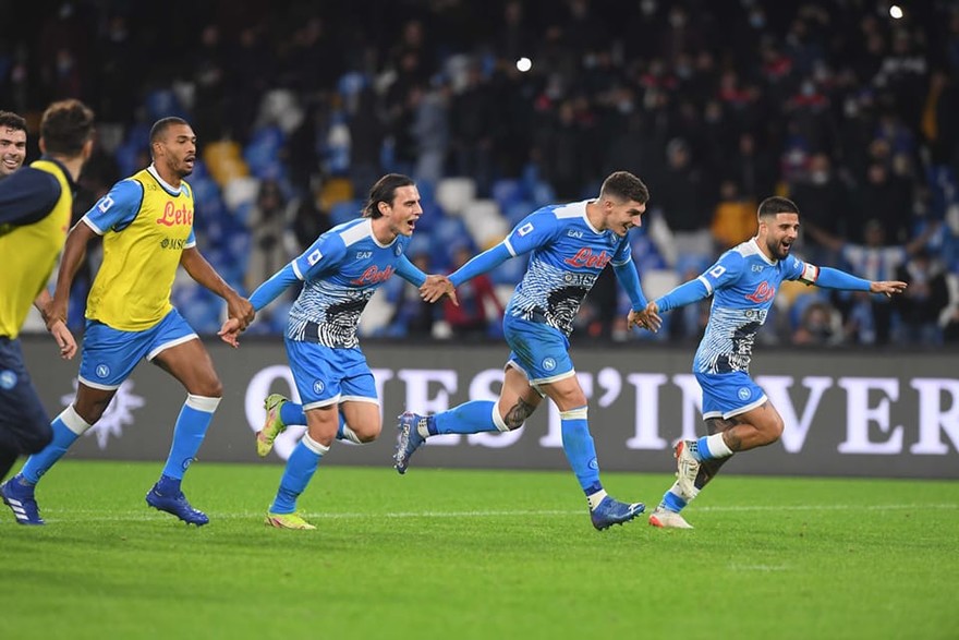 Serie A, Giornata 15: trasferte Milan e Napoli, l’Inter osserva