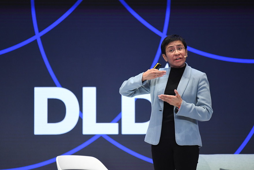 Premio Nobel, Maria Ressa potrà ritirare il riconoscimento a Oslo