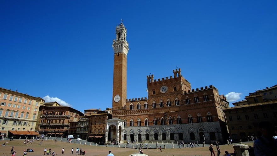 Siena, tre milioni e mezzo al Comune per l'edilizia scolastica