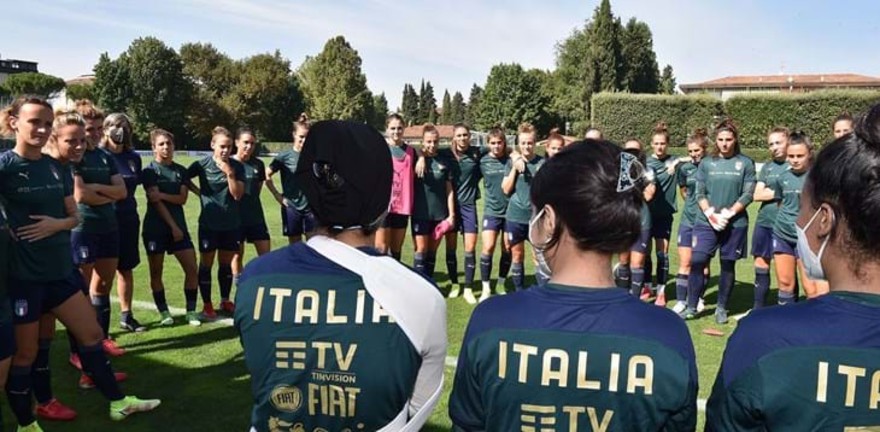 Calciatrici afghane di Herat accolte dalla FIGC a Coverciano