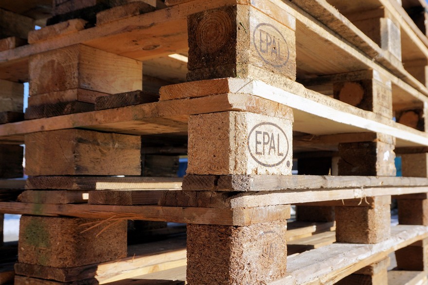 euro-pallets-1150267_1920.jpg