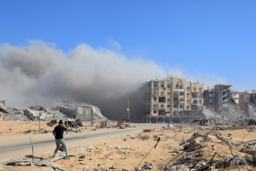 A Gaza nuovo raid di Israele su Khan Younis