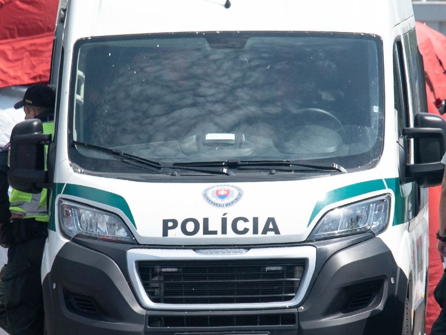 Slovacchia, studente pugnala compagni e insegnante