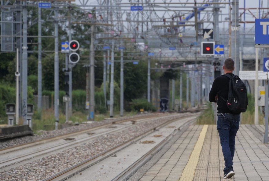 Sciopero treni, la protesta continua anche oggi