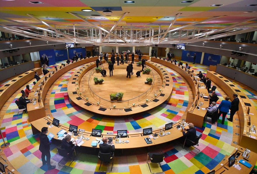 L'UE si interroga su una politica e su fondi comuni per difesa