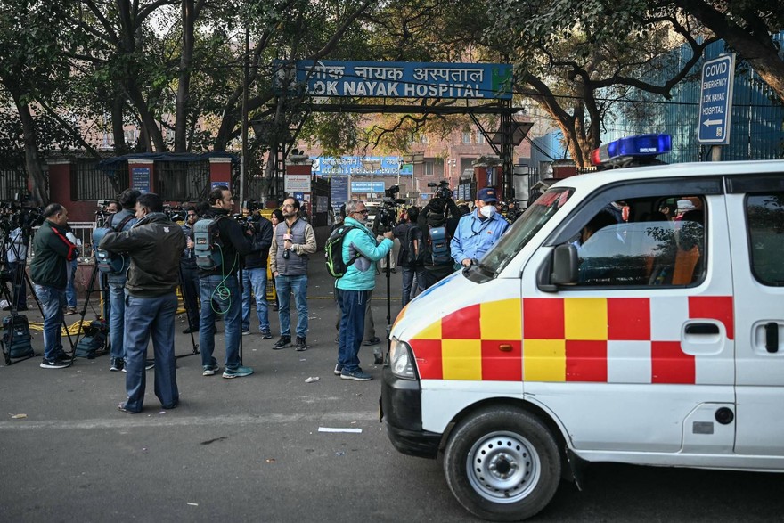 India, calca alla stazione di Nuova Delhi, almeno 18 morti