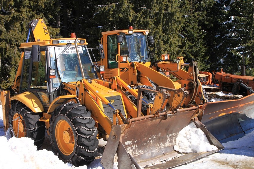 Versatilità per ogni lavoro. La Terna è il mezzo principale e più diffuso di ogni cantiere