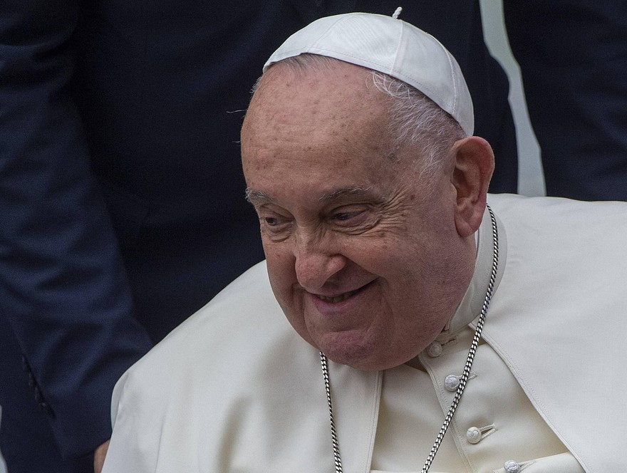 Papa Francesco, il Vaticano riferisce che sta sempre meglio