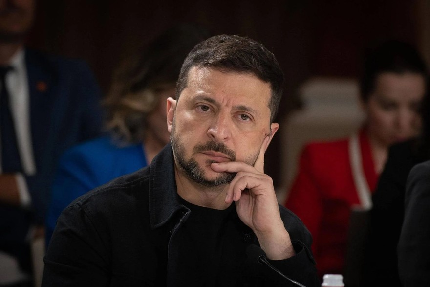 Zelensky mette in guardia sugli sconfinamenti dei droni russi