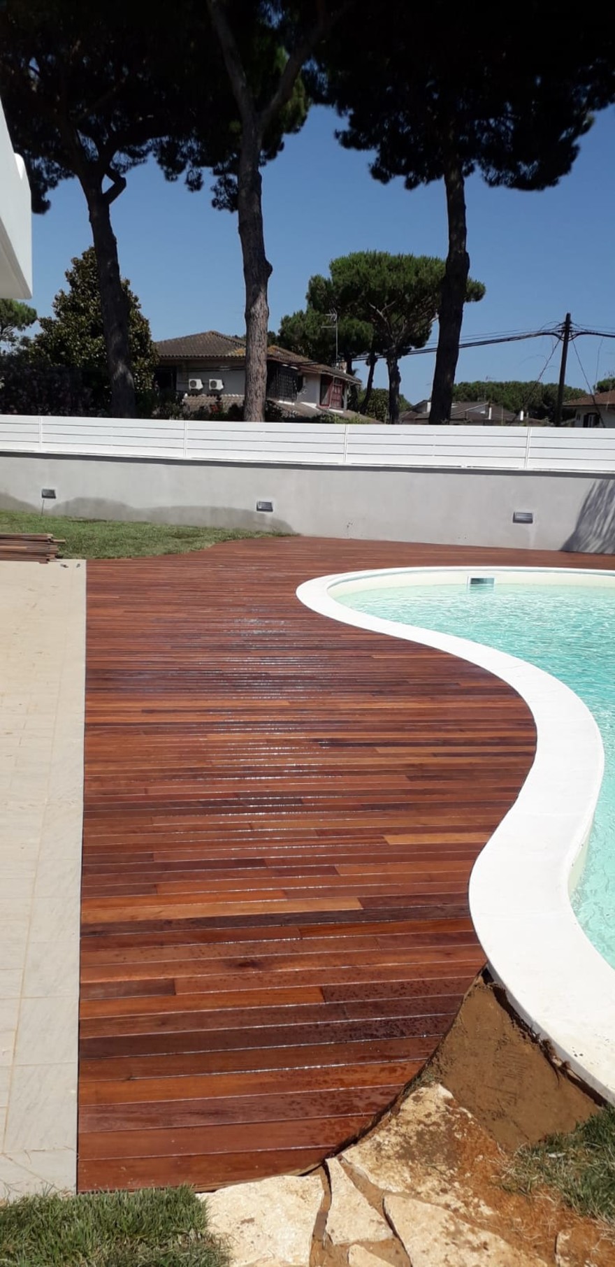 decking Ipe' bordo piscina 